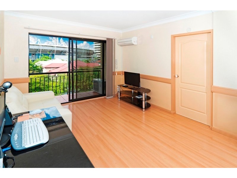 60 Linton Street, Kangaroo Point QLD 4169