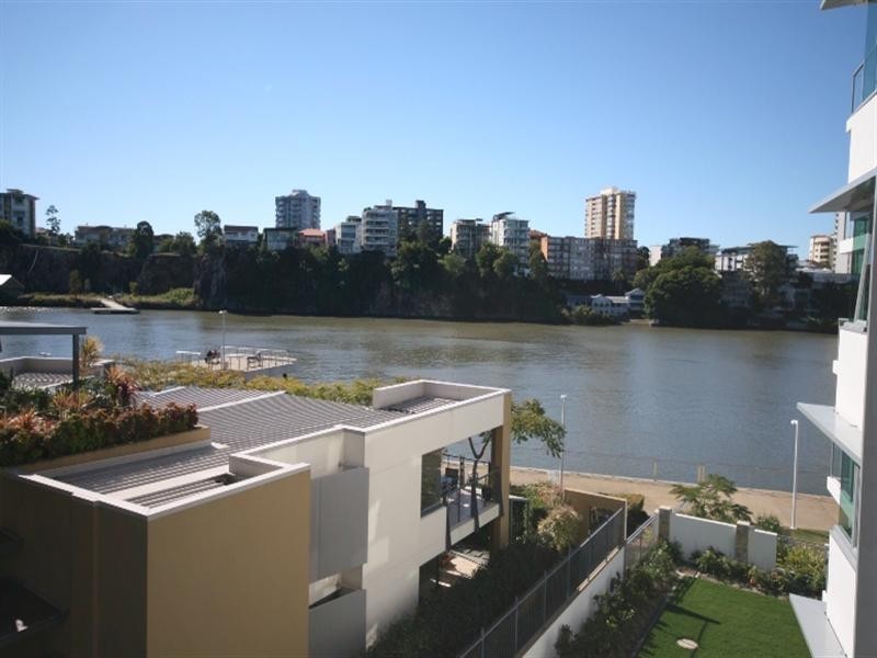 25 Anderson Street, Kangaroo Point QLD 4169