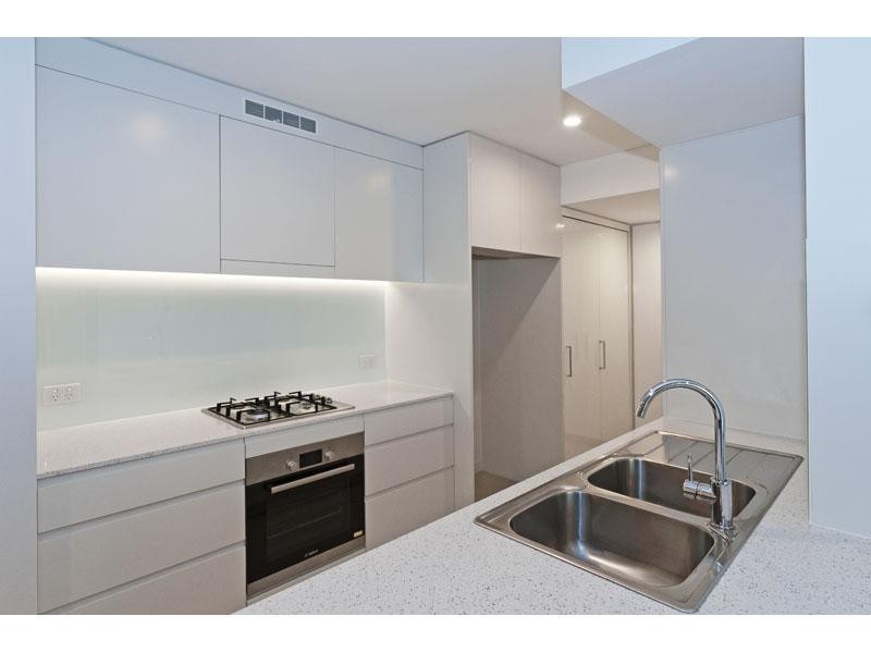 25 Anderson Street, Kangaroo Point QLD 4169