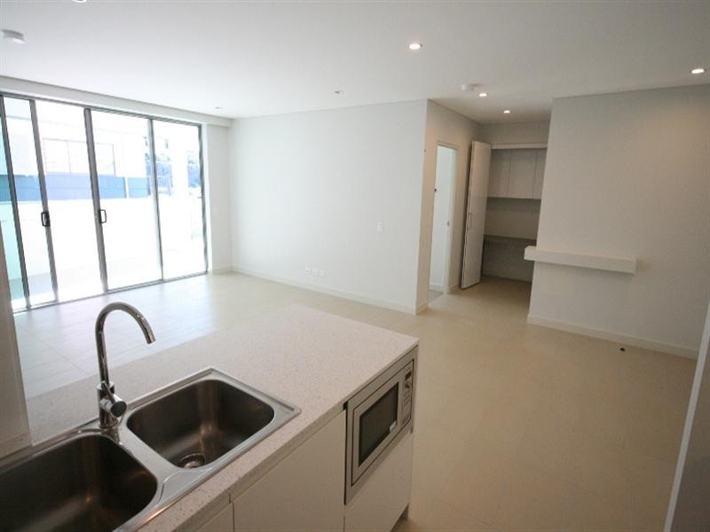 25 Anderson Street, Kangaroo Point QLD 4169