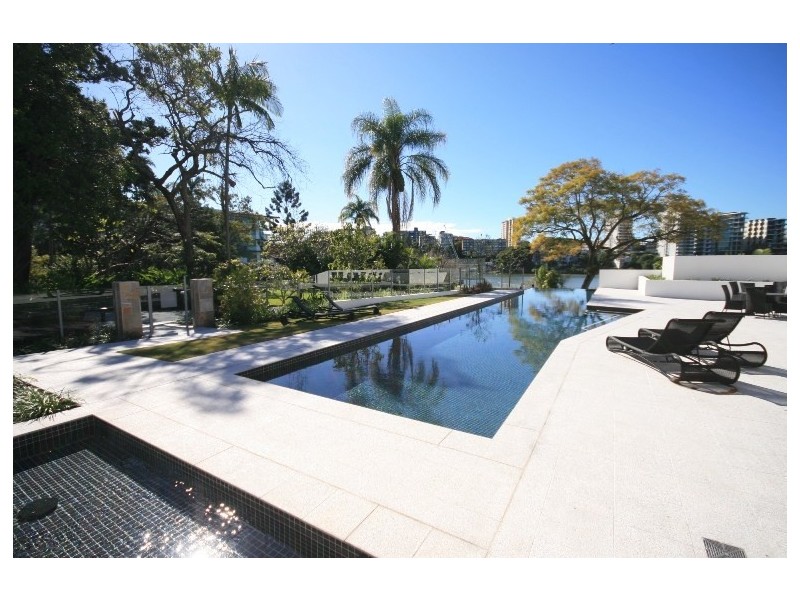 25 Anderson Street, Kangaroo Point QLD 4169