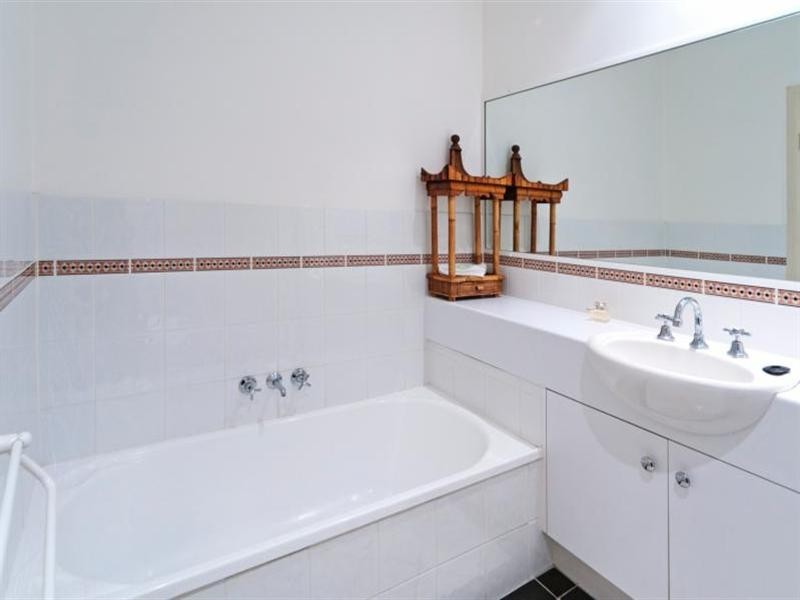 2016/48 Wharf Street, Kangaroo Point QLD 4169