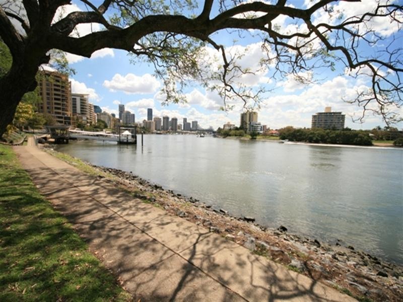 84 Lytton Road, East Brisbane QLD 4169