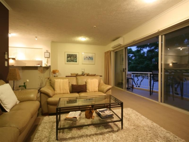 50 Rotherham Street, Kangaroo Point QLD 4169