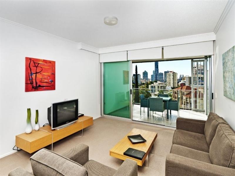 21/97 Lambert Street, Kangaroo Point QLD 4169