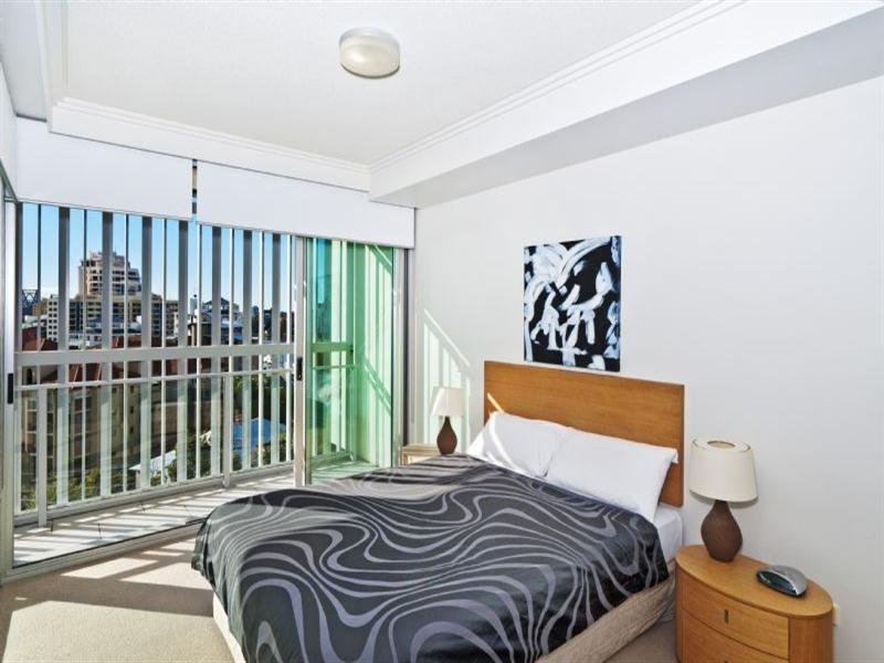 21/97 Lambert Street, Kangaroo Point QLD 4169