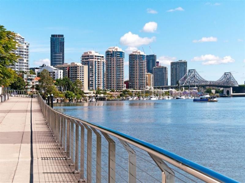 21/97 Lambert Street, Kangaroo Point QLD 4169