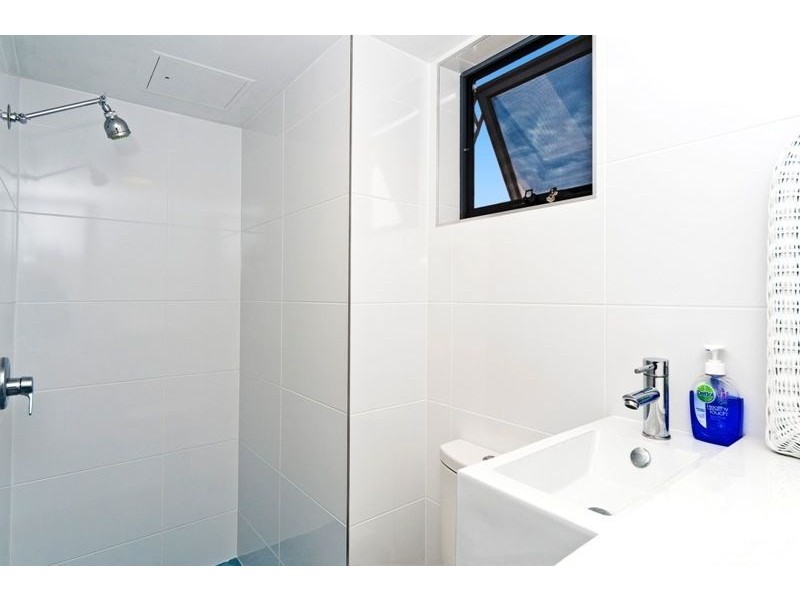 1006/9 Castlebar Street, Kangaroo Point QLD 4169