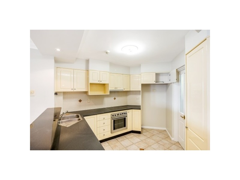 19 O’Connell Street, Kangaroo Point QLD 4169