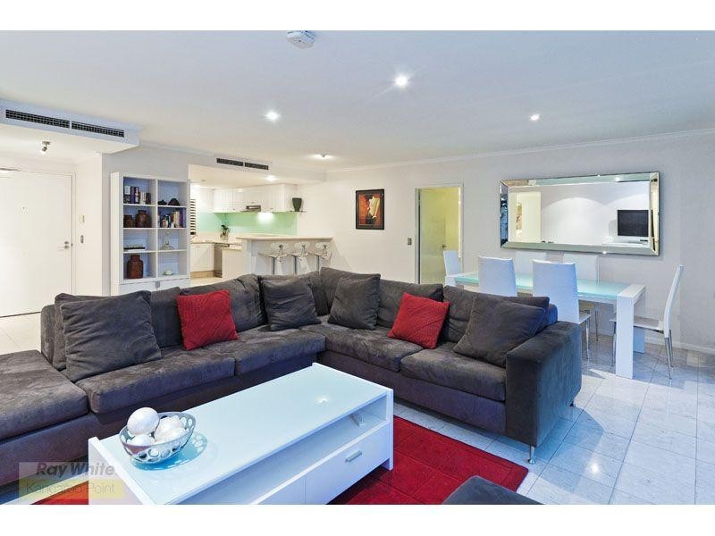 3/2 Goodwin Street, Kangaroo Point QLD 4169