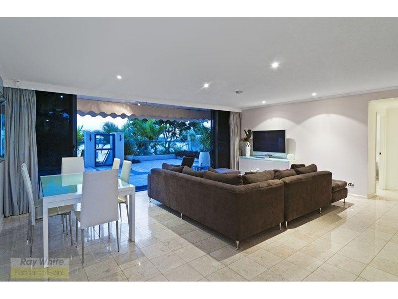 3/2 Goodwin Street, Kangaroo Point QLD 4169