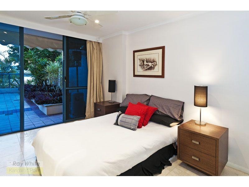 3/2 Goodwin Street, Kangaroo Point QLD 4169
