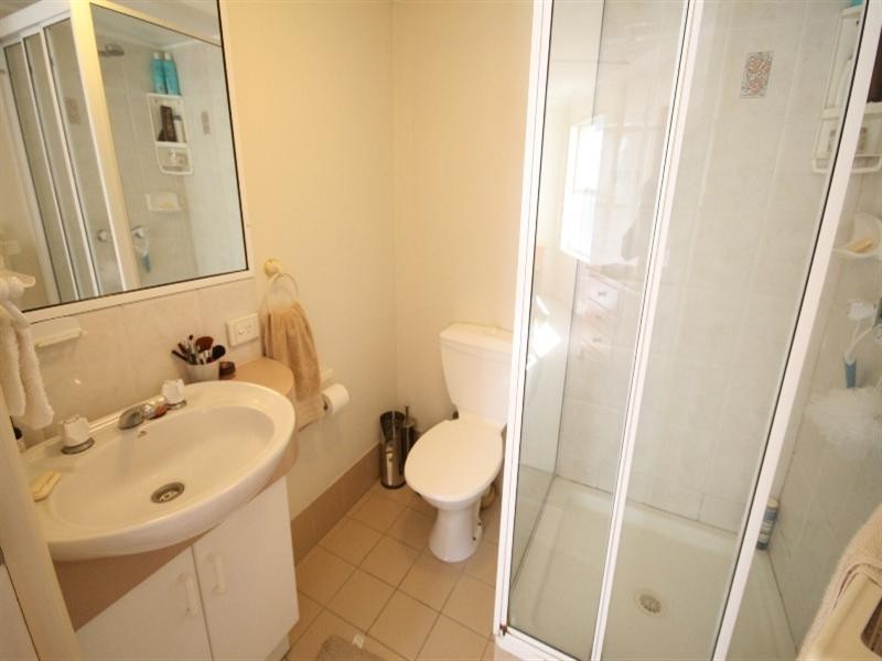 123 Main Street, Kangaroo Point QLD 4169