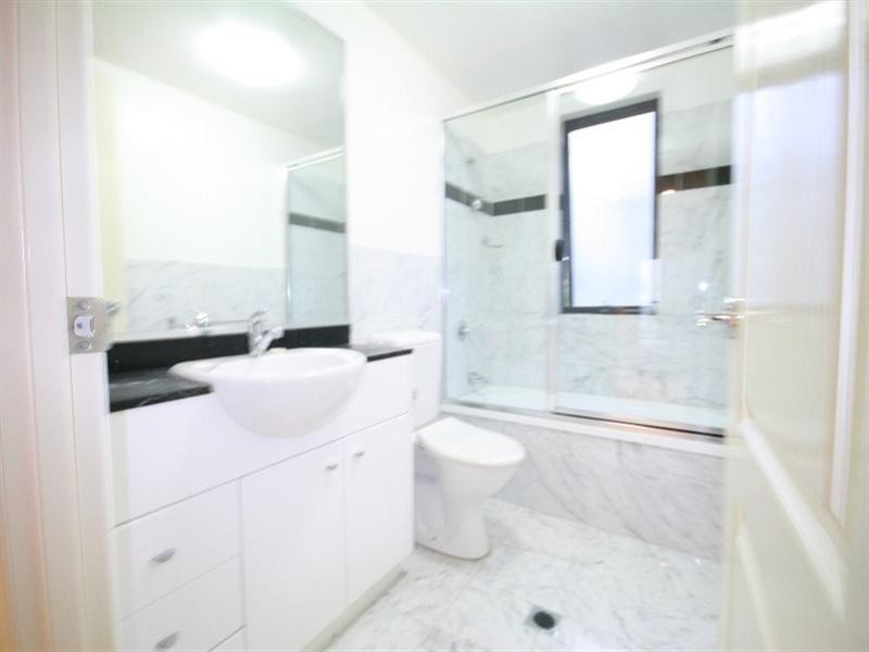 165 Main Street, Kangaroo Point QLD 4169