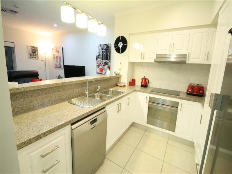 50 Rotherham Street, Kangaroo Point QLD 4169