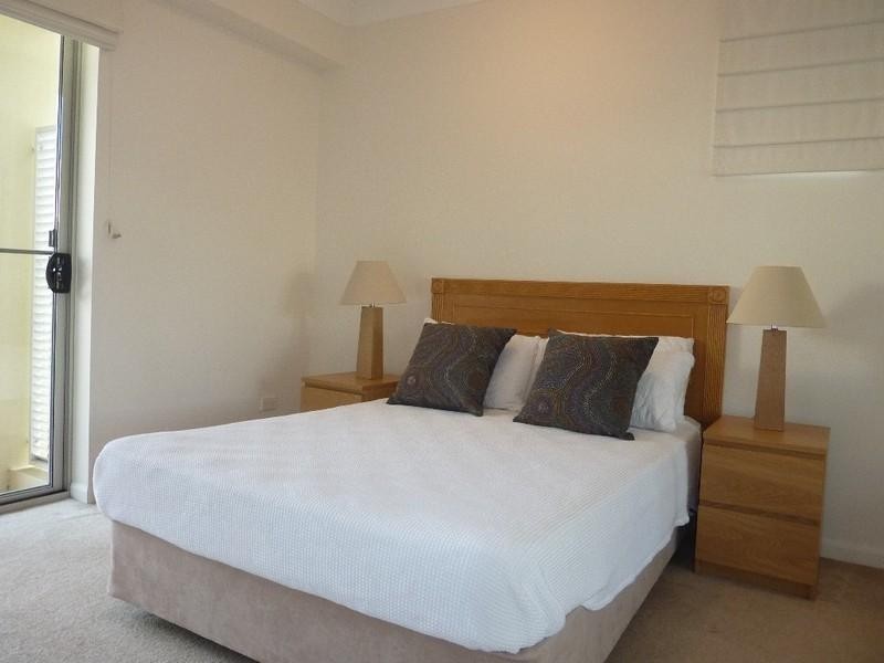 56 Wharf Street, Kangaroo Point QLD 4169