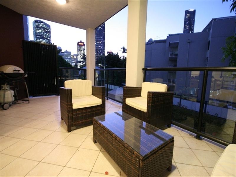 161 Main Street, Kangaroo Point QLD 4169