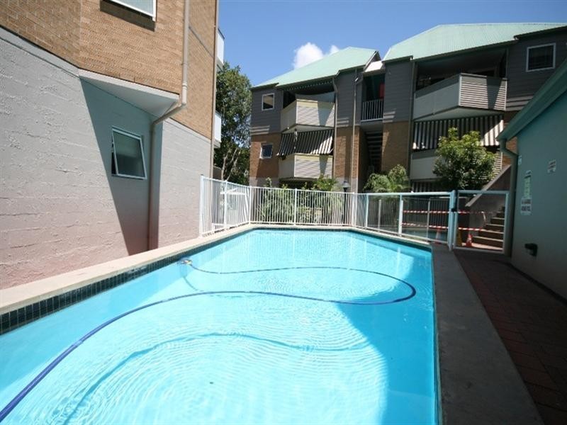21 Quinton Street, Kangaroo Point QLD 4169