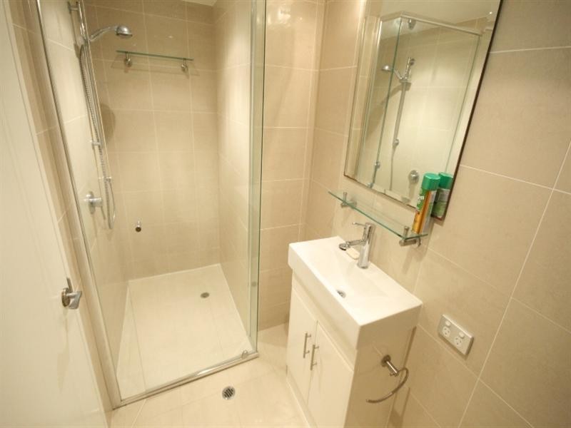 1 Goodwin Street, Kangaroo Point QLD 4169