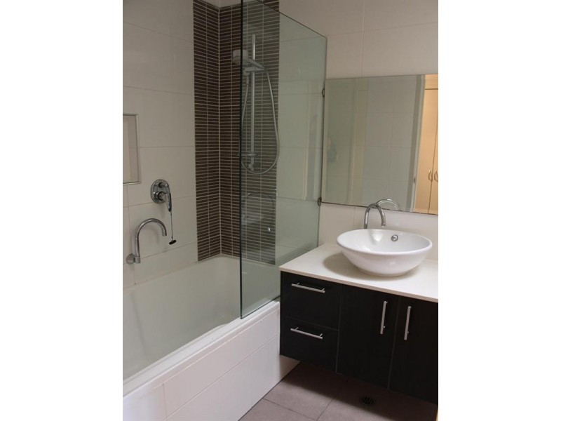 45 Lambert Street, Kangaroo Point QLD 4169