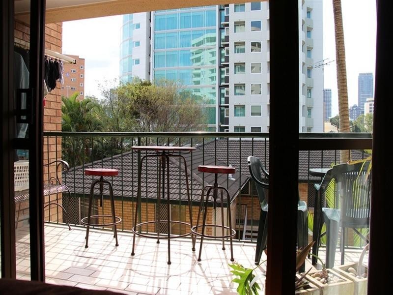 45 Lambert Street, Kangaroo Point QLD 4169