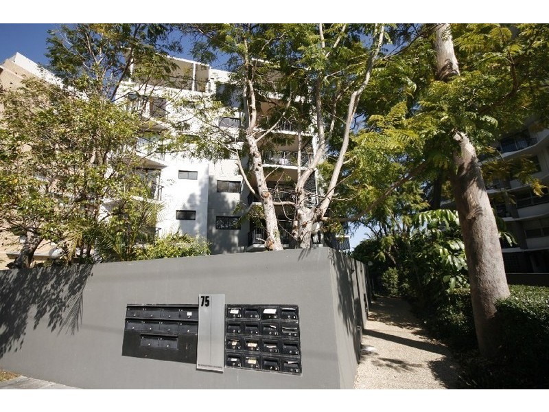 75 Thorn Street, Kangaroo Point QLD 4169