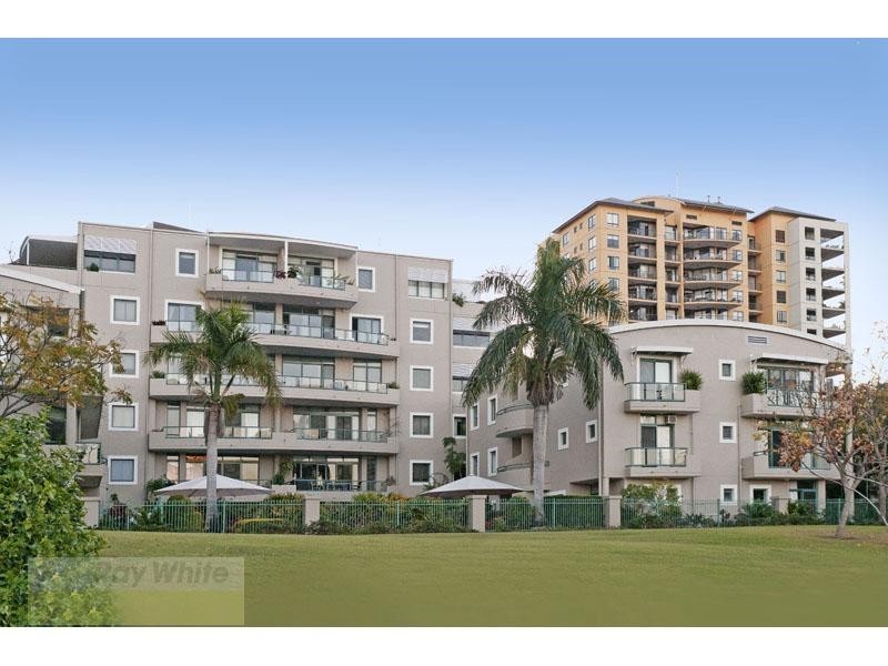 10 Goodwin Street, Kangaroo Point QLD 4169