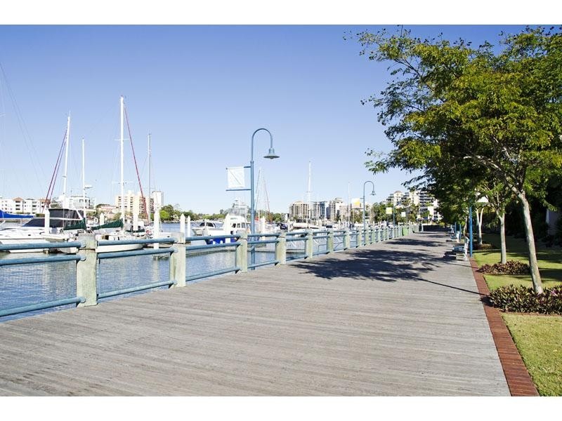 10 Goodwin Street, Kangaroo Point QLD 4169
