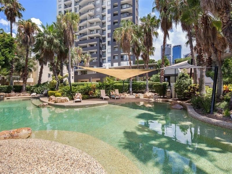 55 Baildon Street, Kangaroo Point QLD 4169