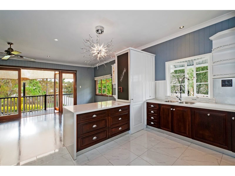 20 Tarana Street, Camp Hill QLD 4152