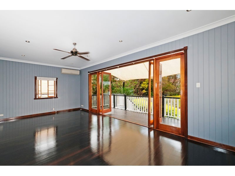 20 Tarana Street, Camp Hill QLD 4152