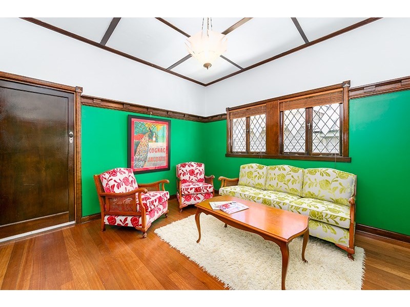 20 Tarana Street, Camp Hill QLD 4152