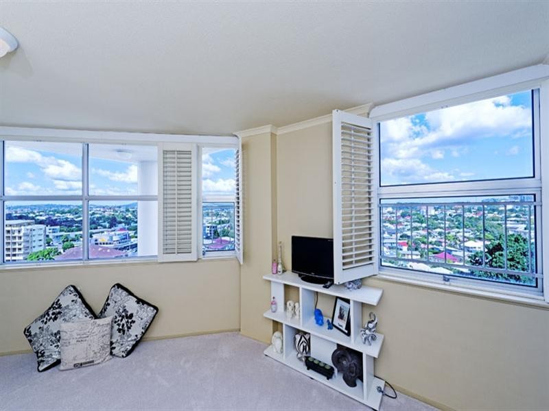 33/55 Thorn Street, Kangaroo Point QLD 4169