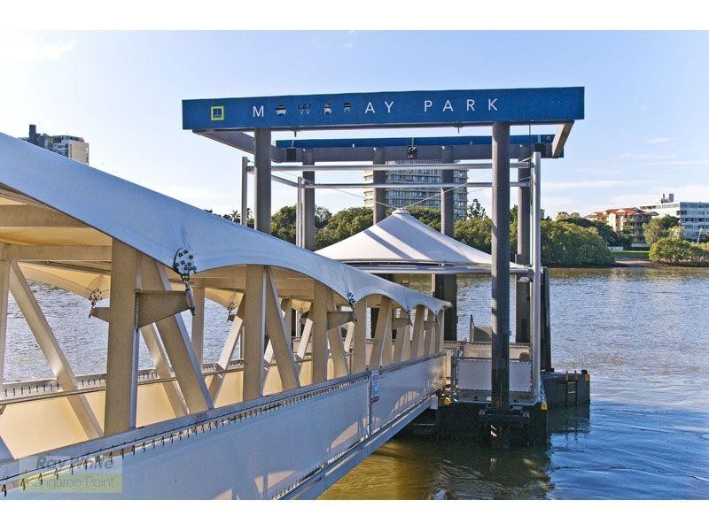 24 Rawlins Street, Kangaroo Point QLD 4169