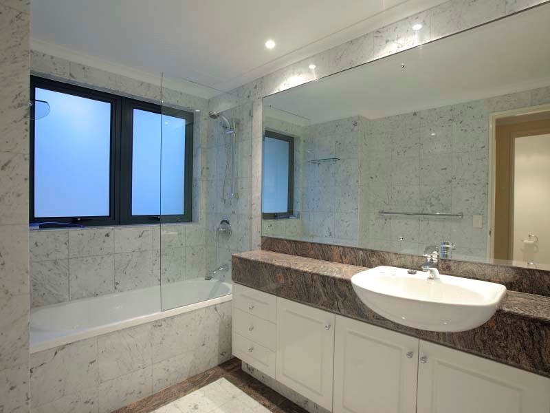 1/8 Goodwin Street, Kangaroo Point QLD 4169