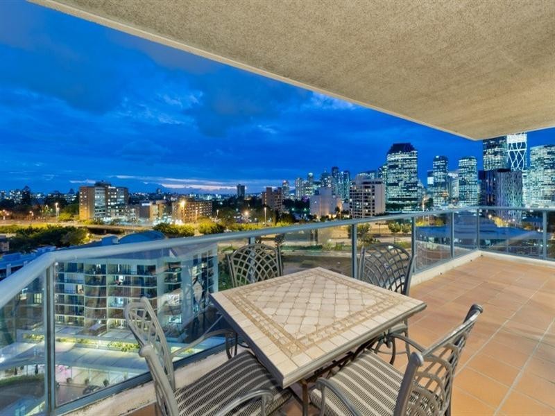 77/42 Ferry Street, Kangaroo Point QLD 4169