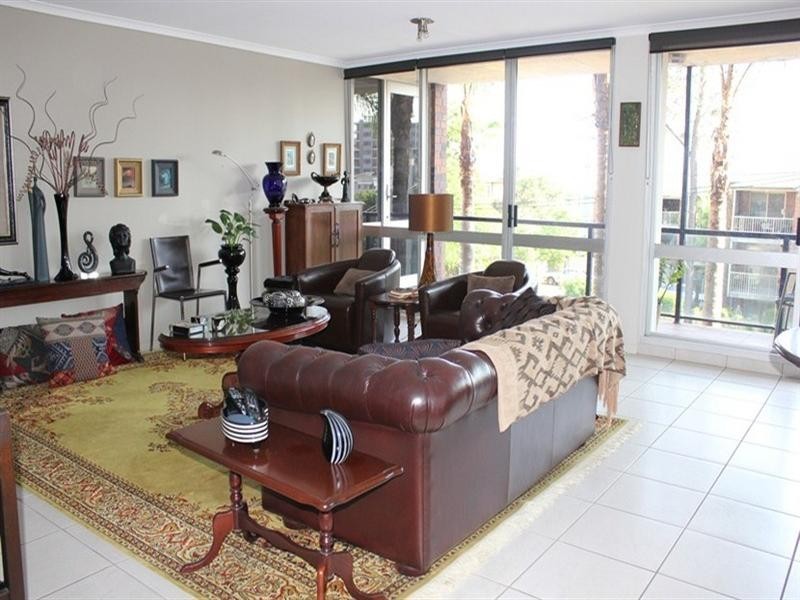 19 Ellis Street, Kangaroo Point QLD 4169