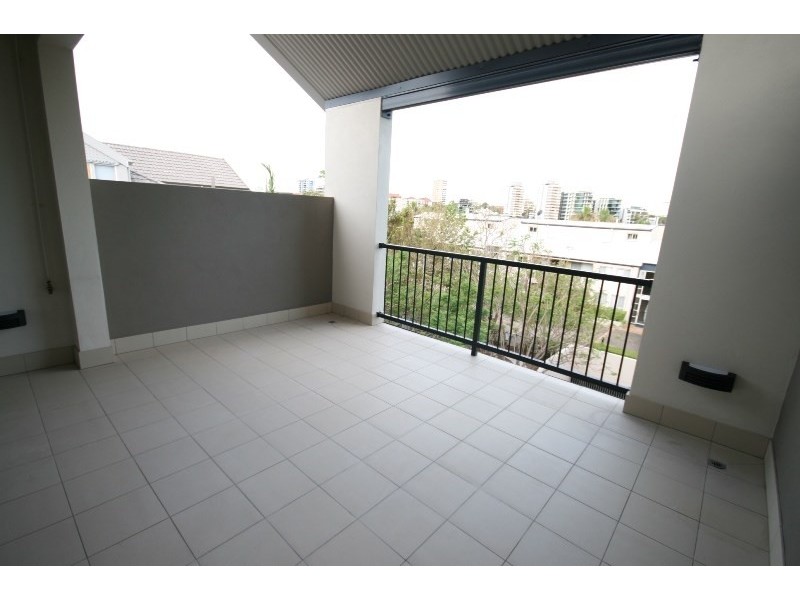50 Baildon Street, Kangaroo Point QLD 4169
