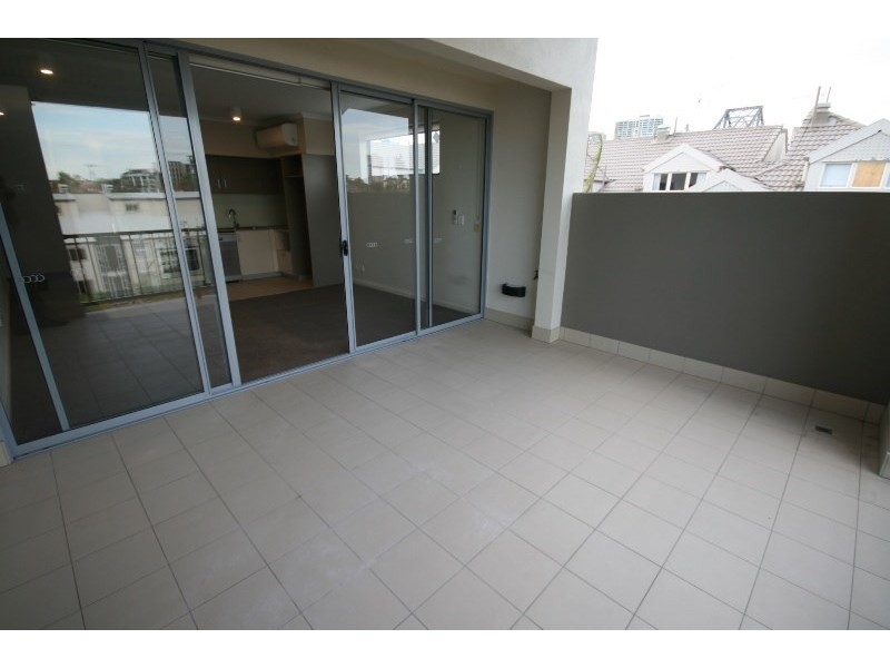 50 Baildon Street, Kangaroo Point QLD 4169