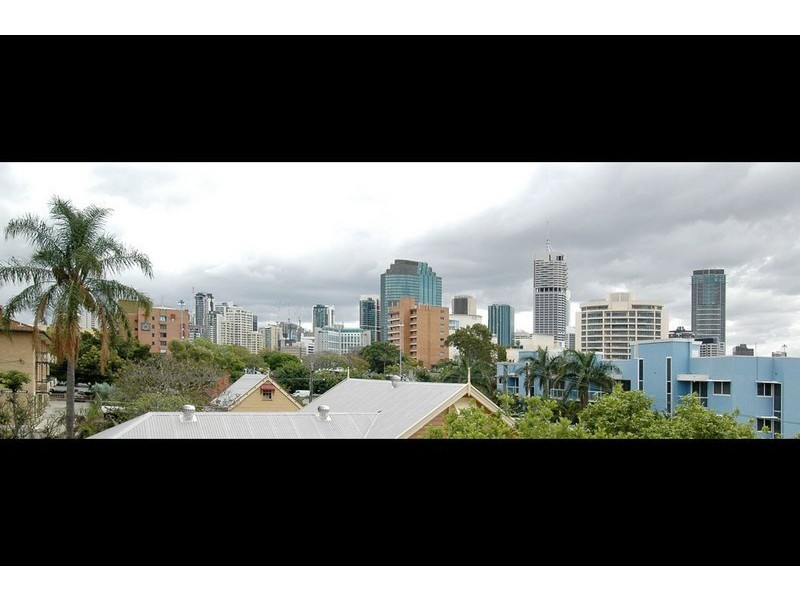 39 Cairns Street, Kangaroo Point QLD 4169