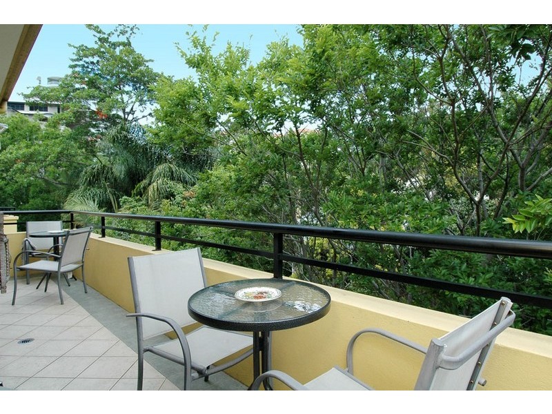 39 Cairns Street, Kangaroo Point QLD 4169