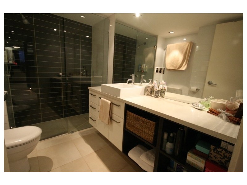 83 O’Connell Street, Kangaroo Point QLD 4169