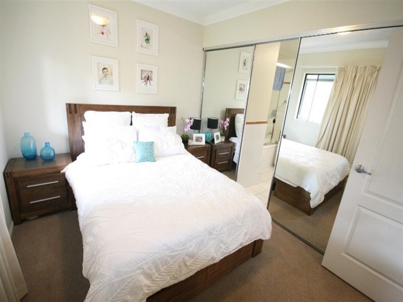 40 Bell Street, Kangaroo Point QLD 4169