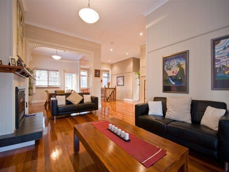 6 Lomond Terrace, East Brisbane QLD 4169