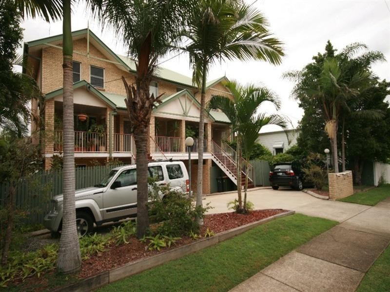 101 Gray Road, West End QLD 4101