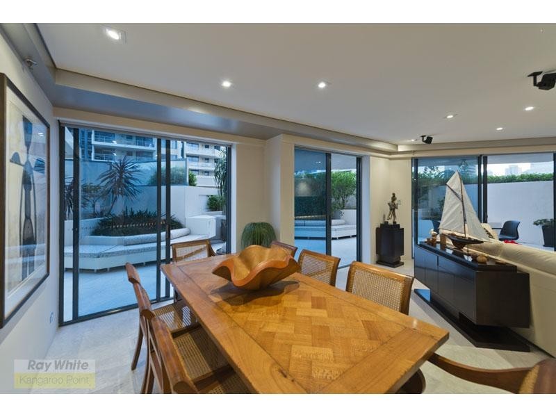 12/42 Ferry Street, Kangaroo Point QLD 4169