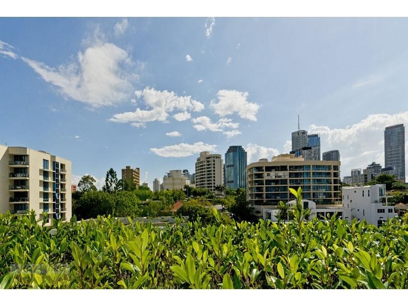 12/42 Ferry Street, Kangaroo Point QLD 4169