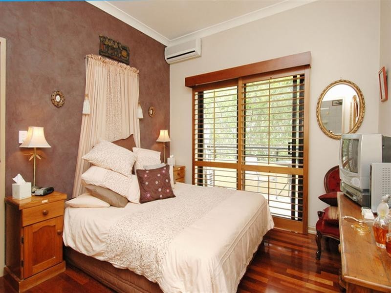 39 Cairns Street., Kangaroo Point QLD 4169