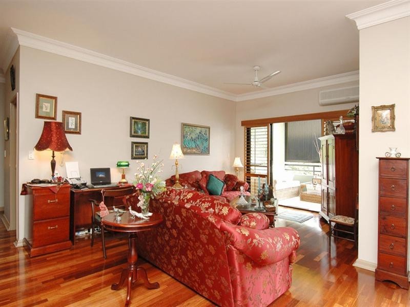 39 Cairns Street., Kangaroo Point QLD 4169
