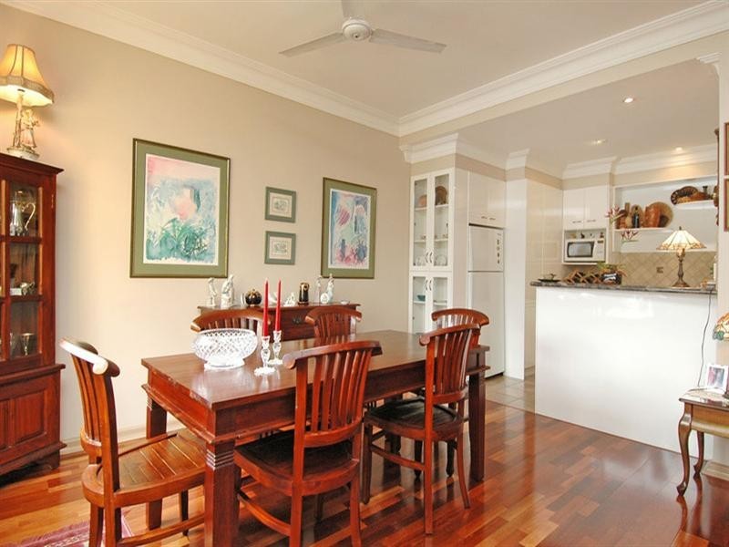 39 Cairns Street., Kangaroo Point QLD 4169